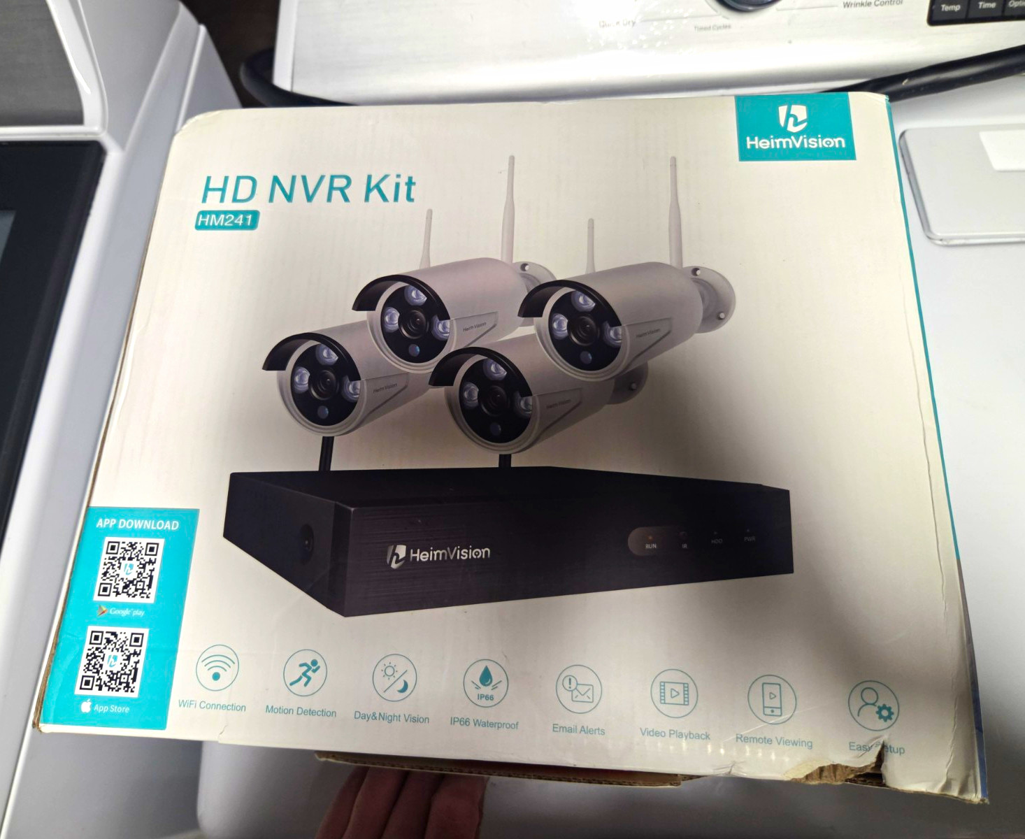 HeimVision HM241 1080p 4CH NVR Kit 4 Wi-Fi Cameras 1TB Night Vision