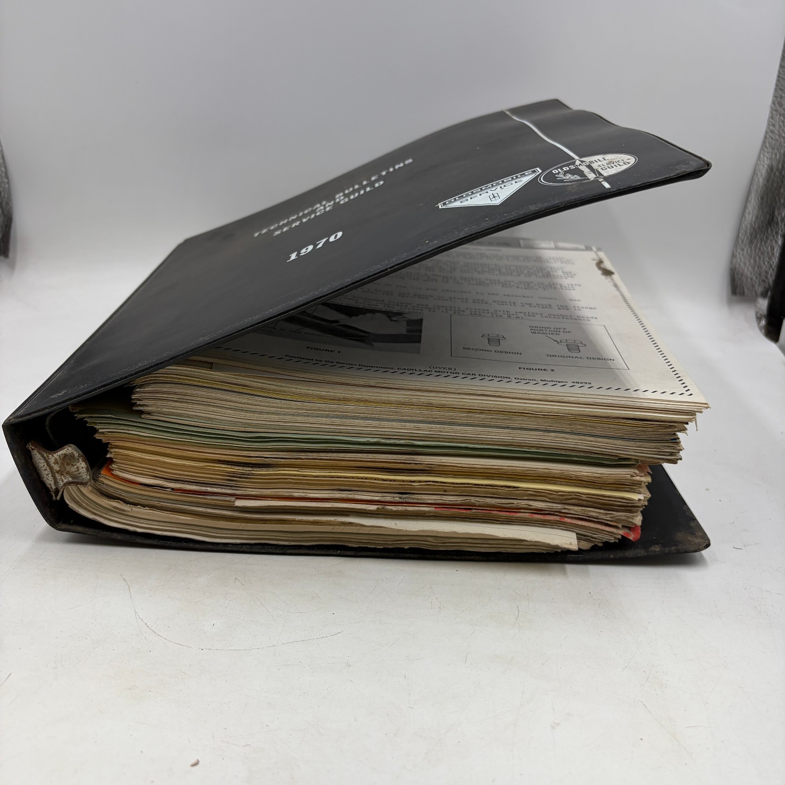 1970-80 Cadillac Dealer Service Technical Bulletins Binder Original Archive