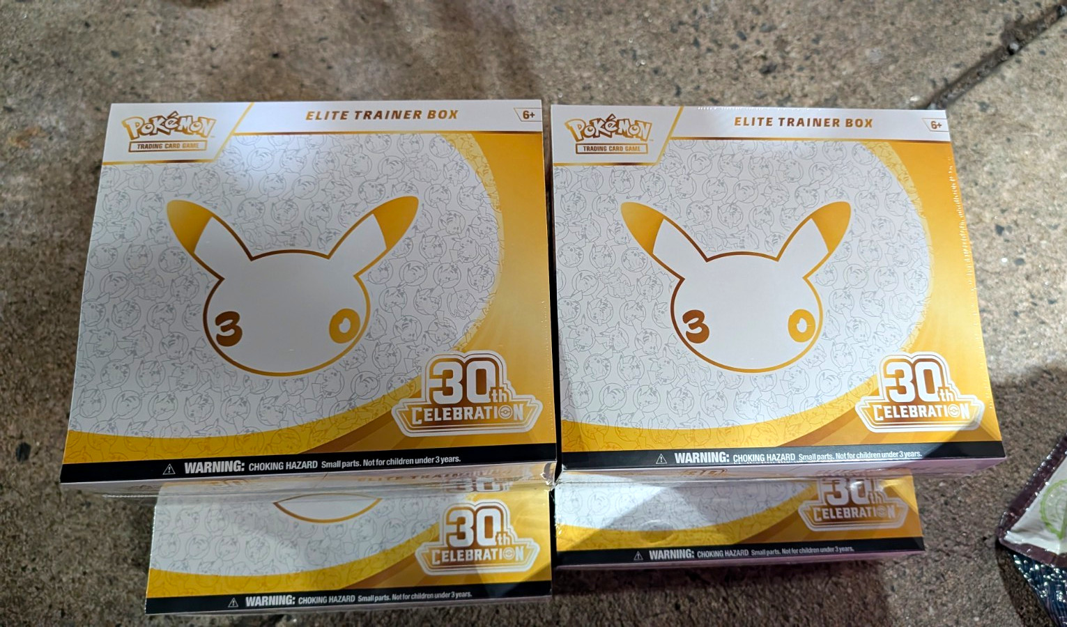 Pokémon TCG Celebrations 30th Anniversary Elite Trainer Box Sealed