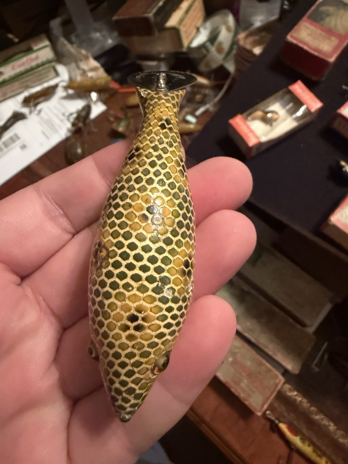 Ultra rare hardware - Heddon tadpolly in frog scale with two piece hardware.