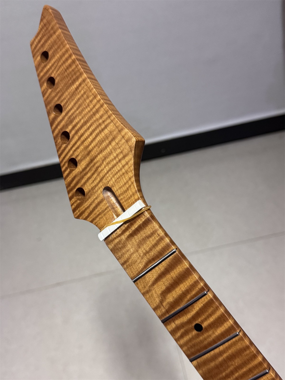AAAA Stainless 24fret Ibanez Roasted flame maple guitar neck part bone nut