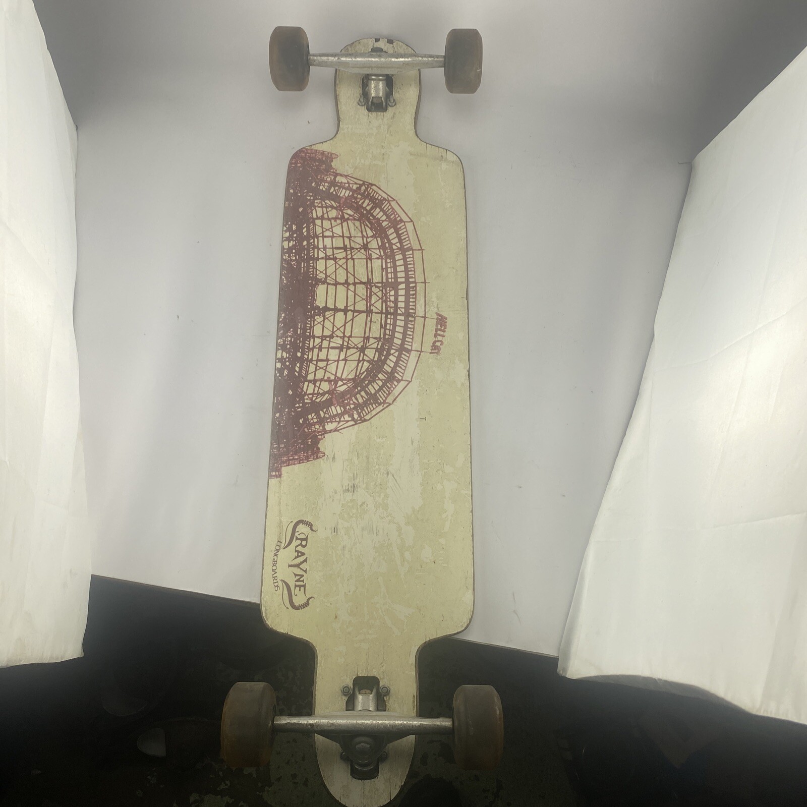Rayne Vintage Longboard Hellcat Rayne Vintage Longboard Hellcat