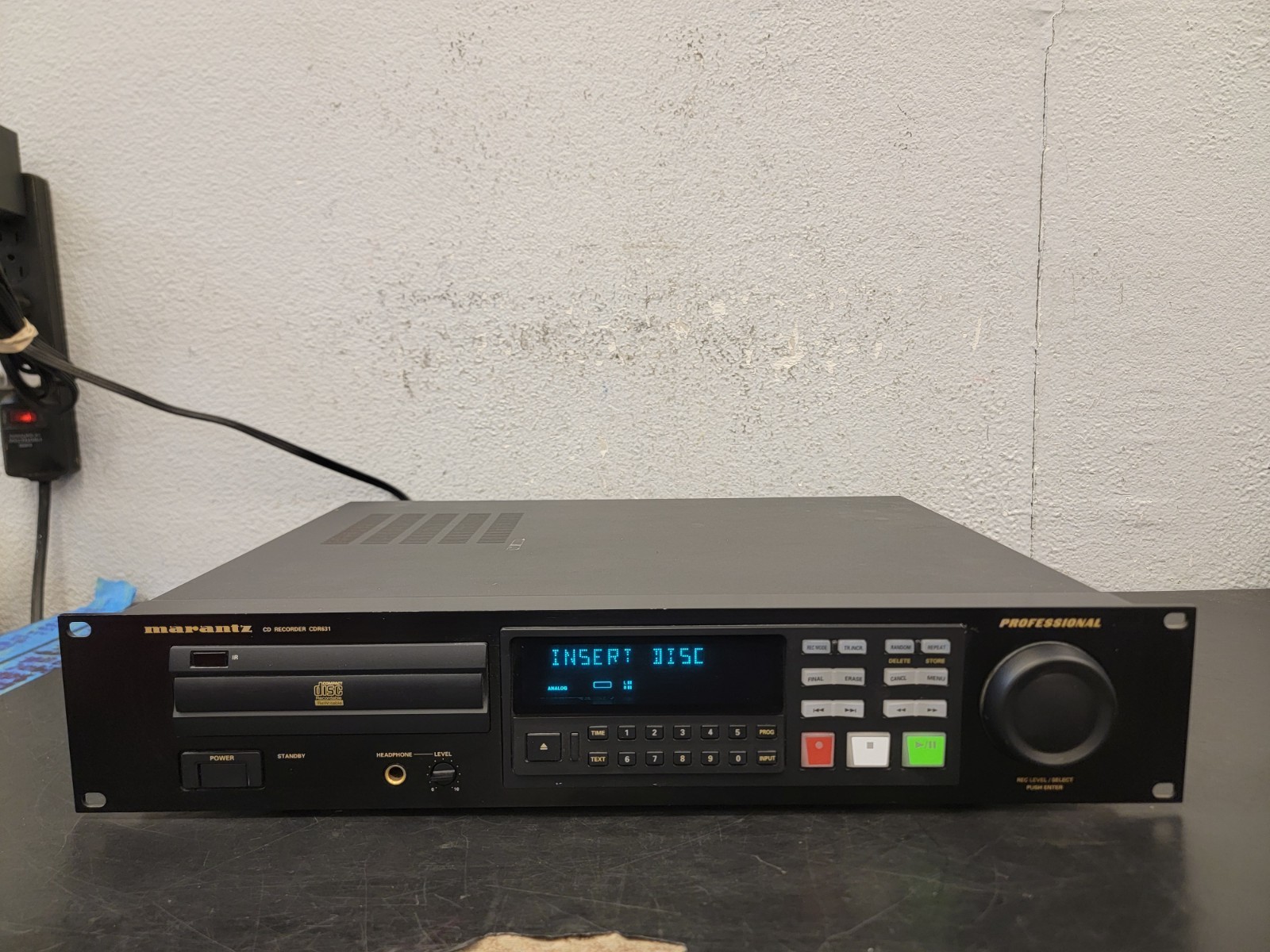 Marantz Professional CD Recorder CDR631 Rack Unit Marantz Professional CD Recorder CDR631 Rack Unit