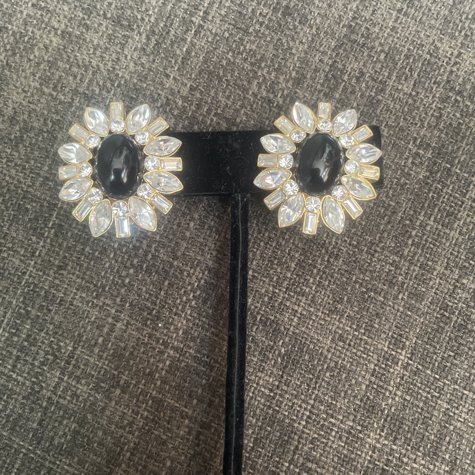 Vintage Signed MONET Clip EARRINGS Crystal Rhinestone & Black Cabochon H409c