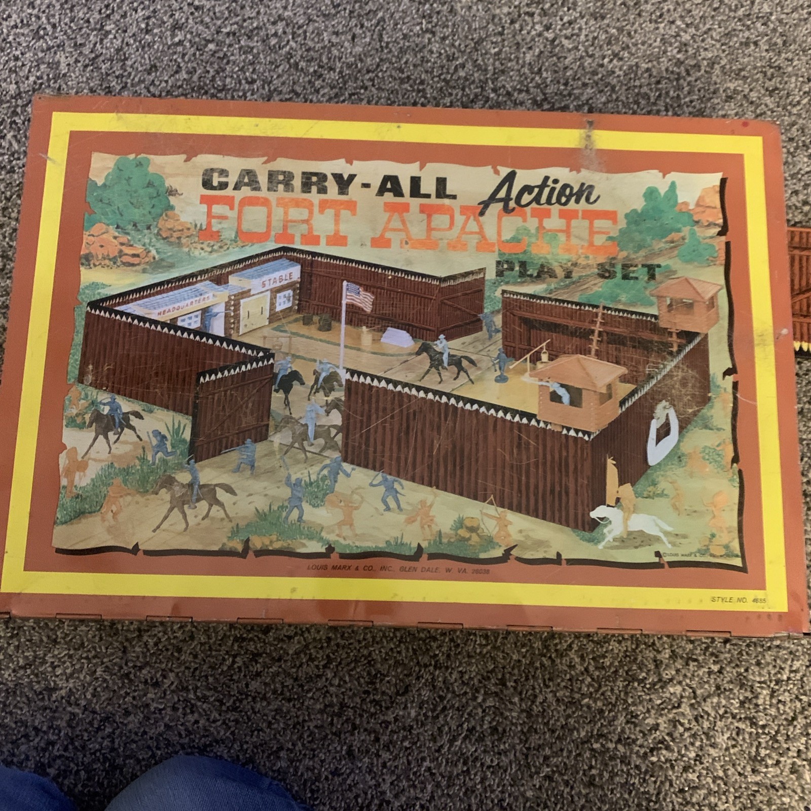 1968 MARX FORT APACHE CARRY ALL ACTION PLAY SET w/ TIN CASE #4685 1968 MARX FORT APACHE CARRY ALL ACTION PLAY SET w/ TIN CASE #4685
