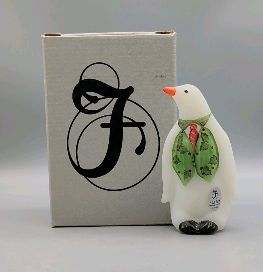 Fenton Glass Penguin With Box White Satin Hand Painted Signed Wintergreen Collec Fenton Glass Penguin With Box White Satin Hand Painted Signed Wintergreen Collec