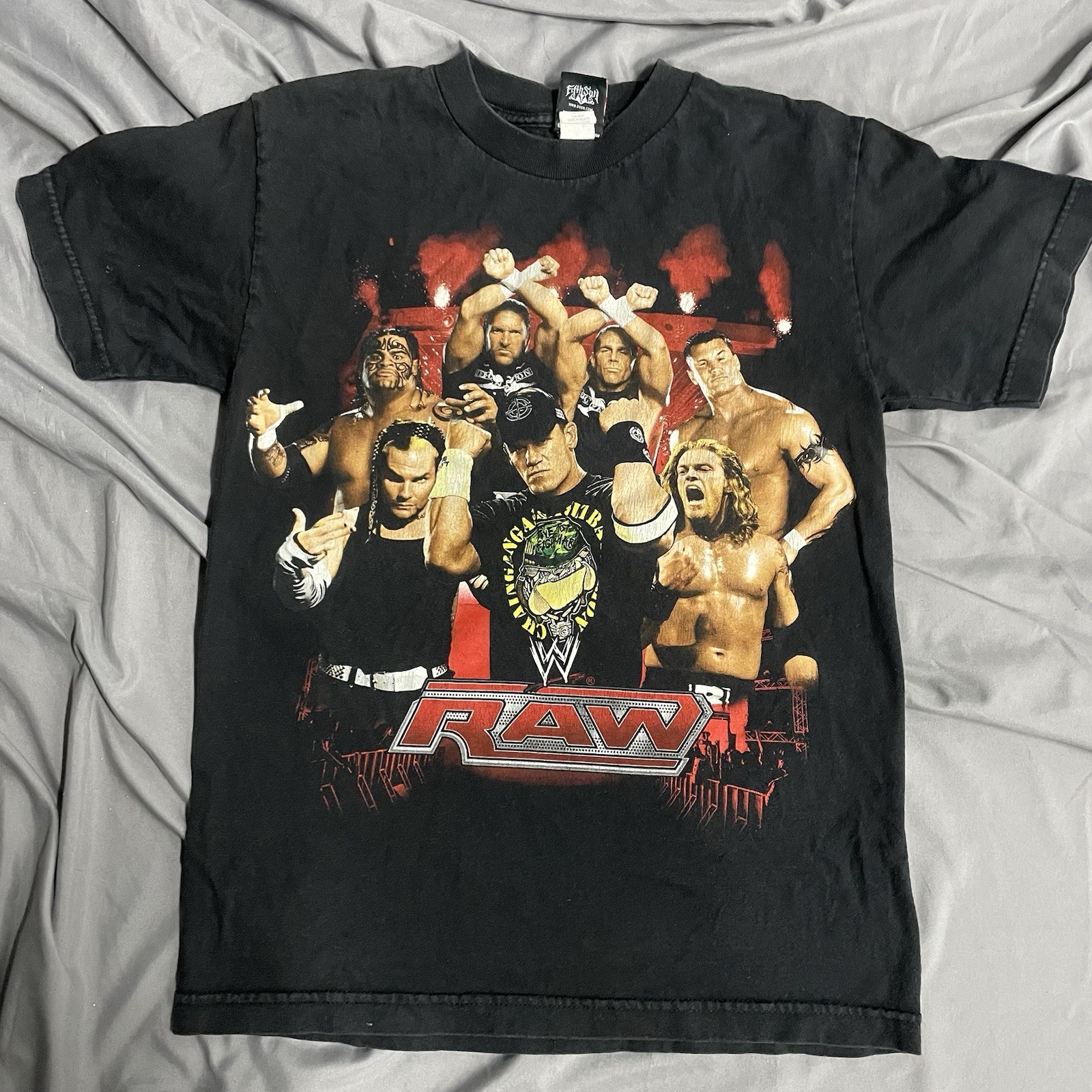 Vintage 2007 WWE RAW Wrestling T-Shirt John Cena, Triple H Jeff Hardy Sz Small Vintage 2007 WWE RAW Wrestling T-Shirt John Cena, Triple H Jeff Hardy Sz Small