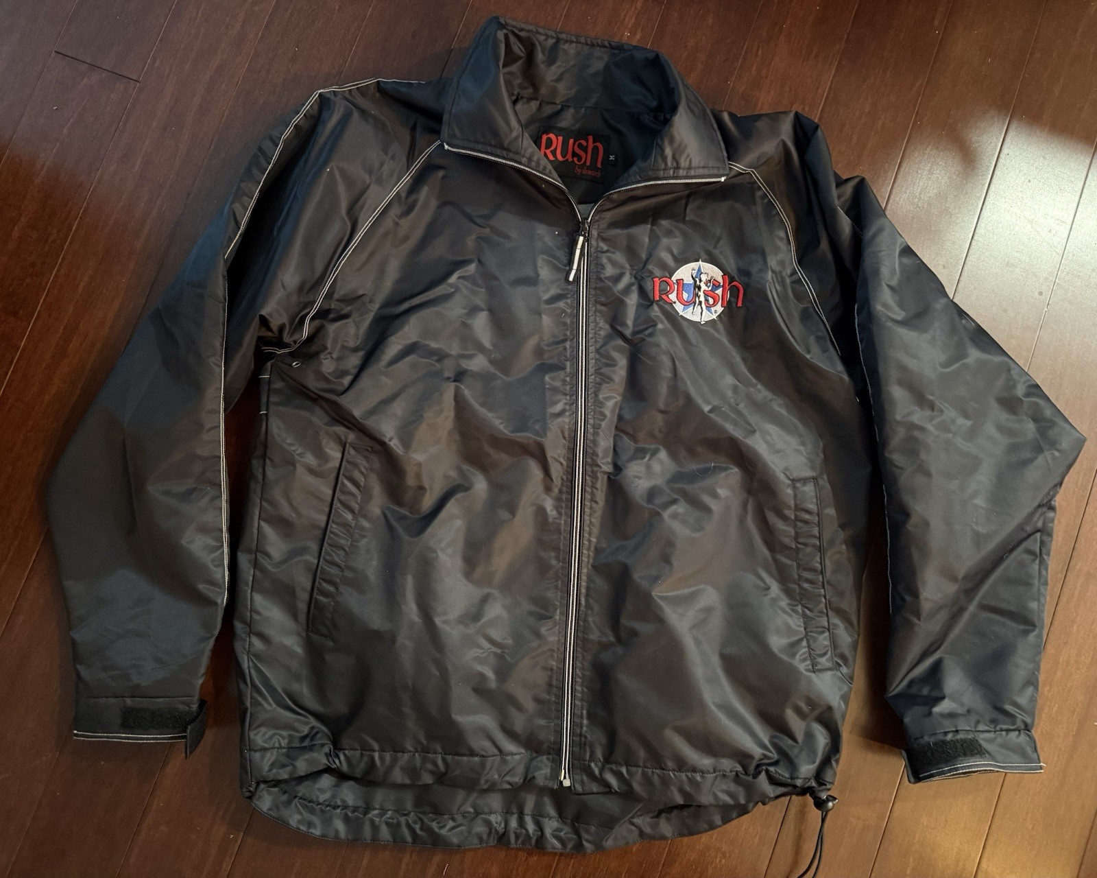 Vintage Rush by Showtech Windbreaker Jacket Black Red Embroidered Logo M Vintage Rush by Showtech Windbreaker Jacket Black Red Embroidered Logo M