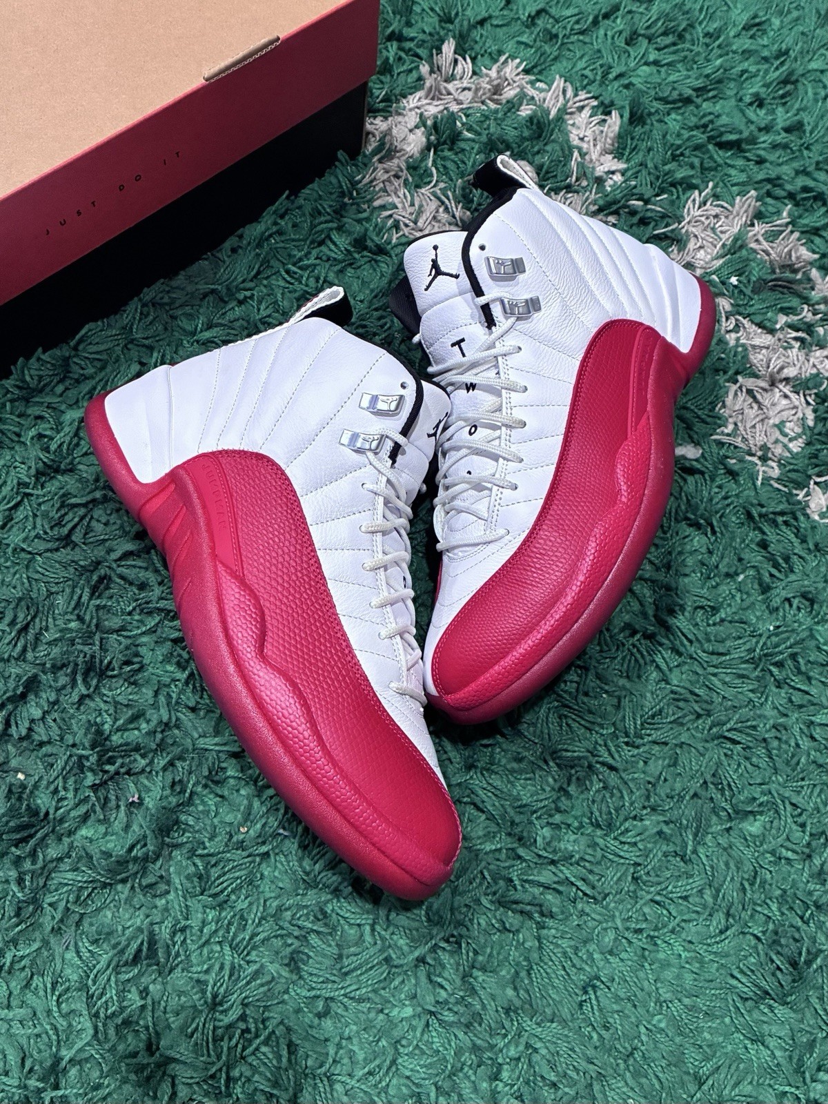 Jordan 12 Retro Cherry 2023 Size 10.5 VNDS WORN ONCE AMAZING CONDITION