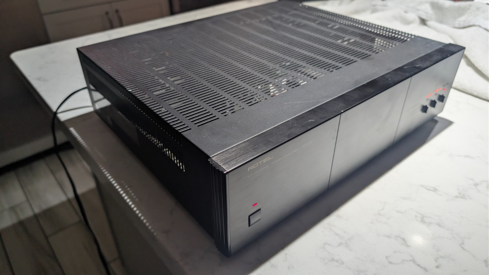Rotel RB-976 6-Channel Power Amplifier - For Parts or Repair - Channel C Issue