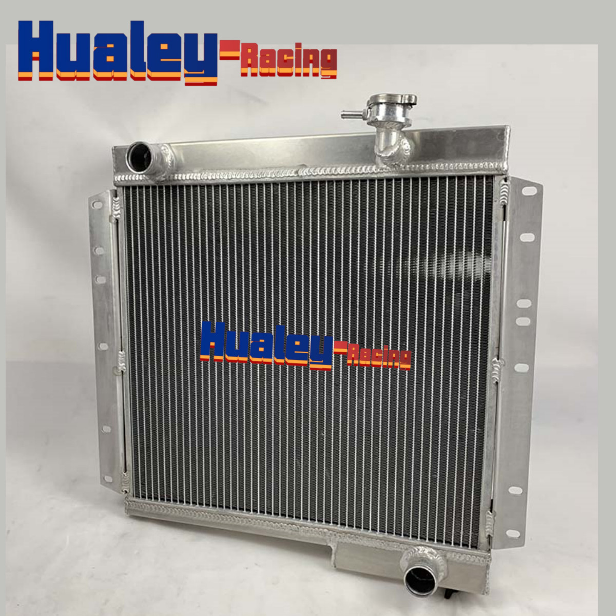 Radiator For 1969-1984 TOYOTA LAND CRUISER FJ40 FJ45 PETROL 3.9 / 4.2L MT #CC180