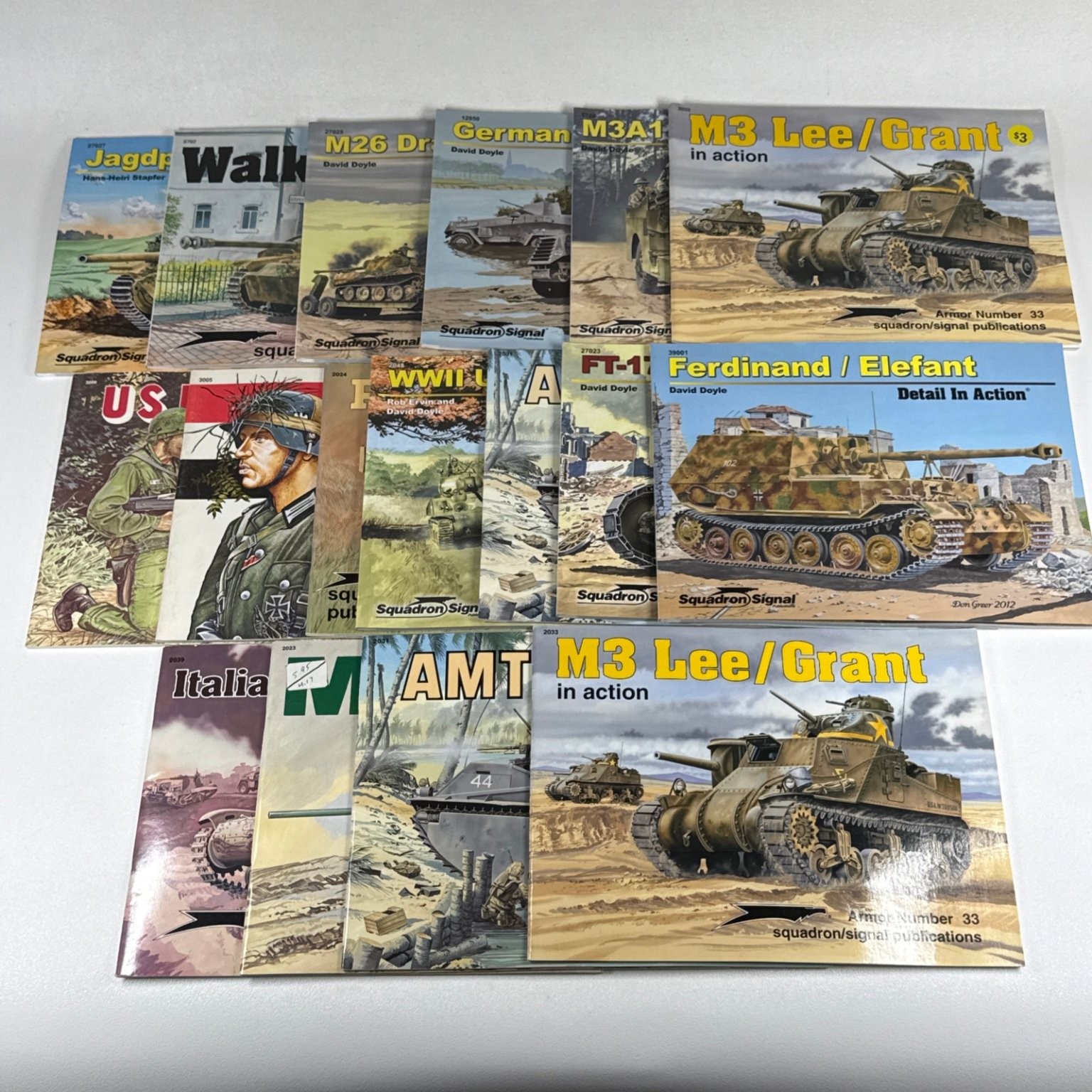 Lot of 17 Squadron Signal Publications Books Military Armor Tanks Wwii Vietnam