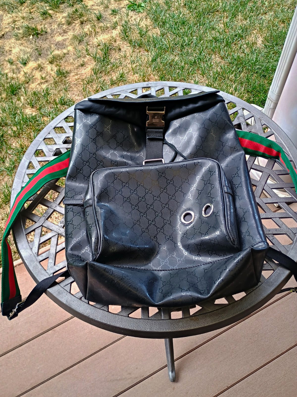 Gucci Black GG Backpack Green/Red Web Straps Zip Buckle Silver Hardware
