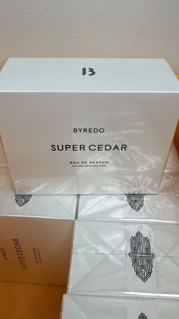 Byredo Super Cedar Eau De Parfum Spray - 100 Ml
