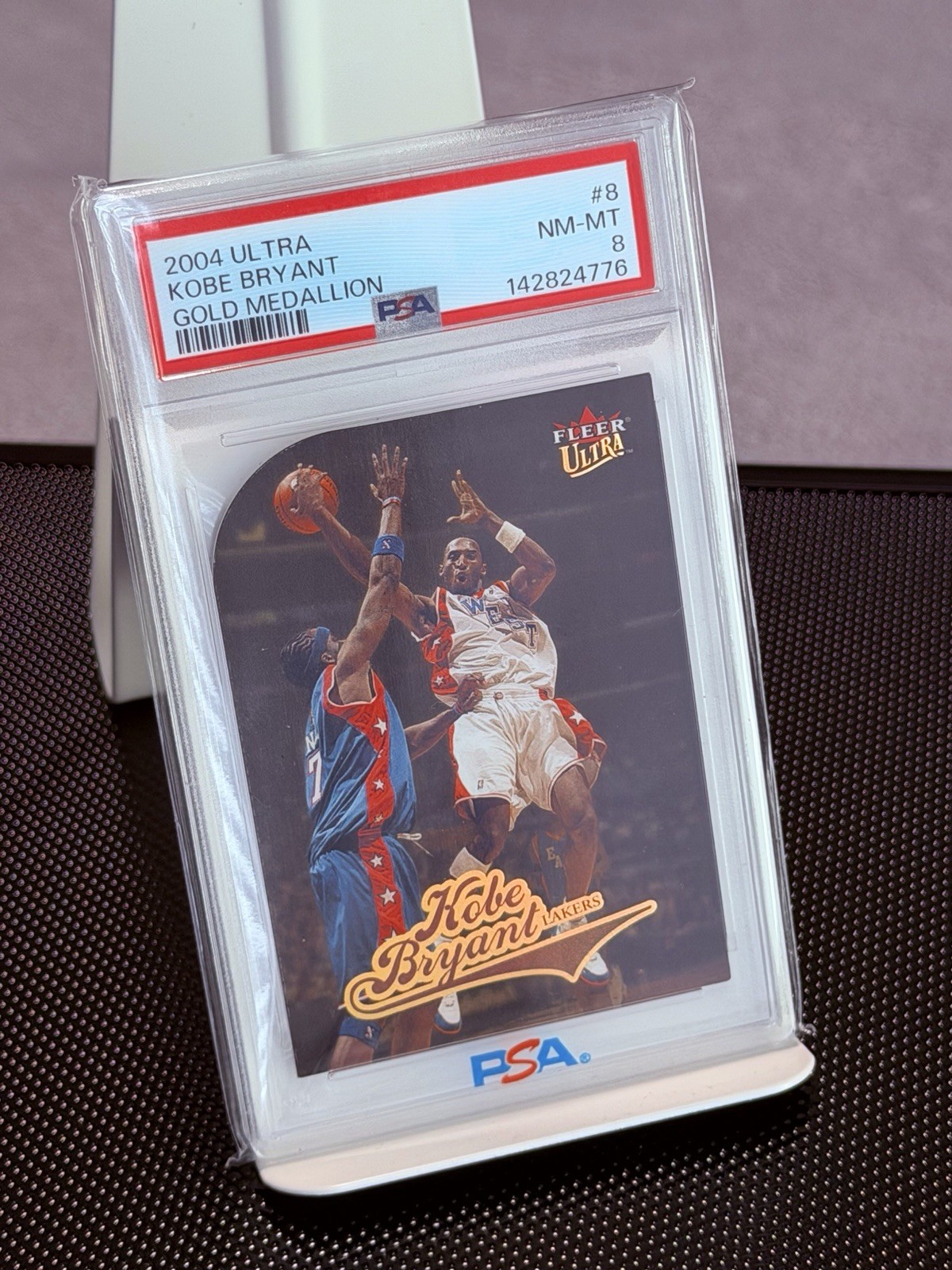 2004-05 Fleer Ultra Kobe Bryant #8 Gold Medallion Lakers HOF PSA 8 (Low POP) 2004-05 Fleer Ultra Kobe Bryant #8 Gold Medallion Lakers HOF PSA 8 (Low POP)