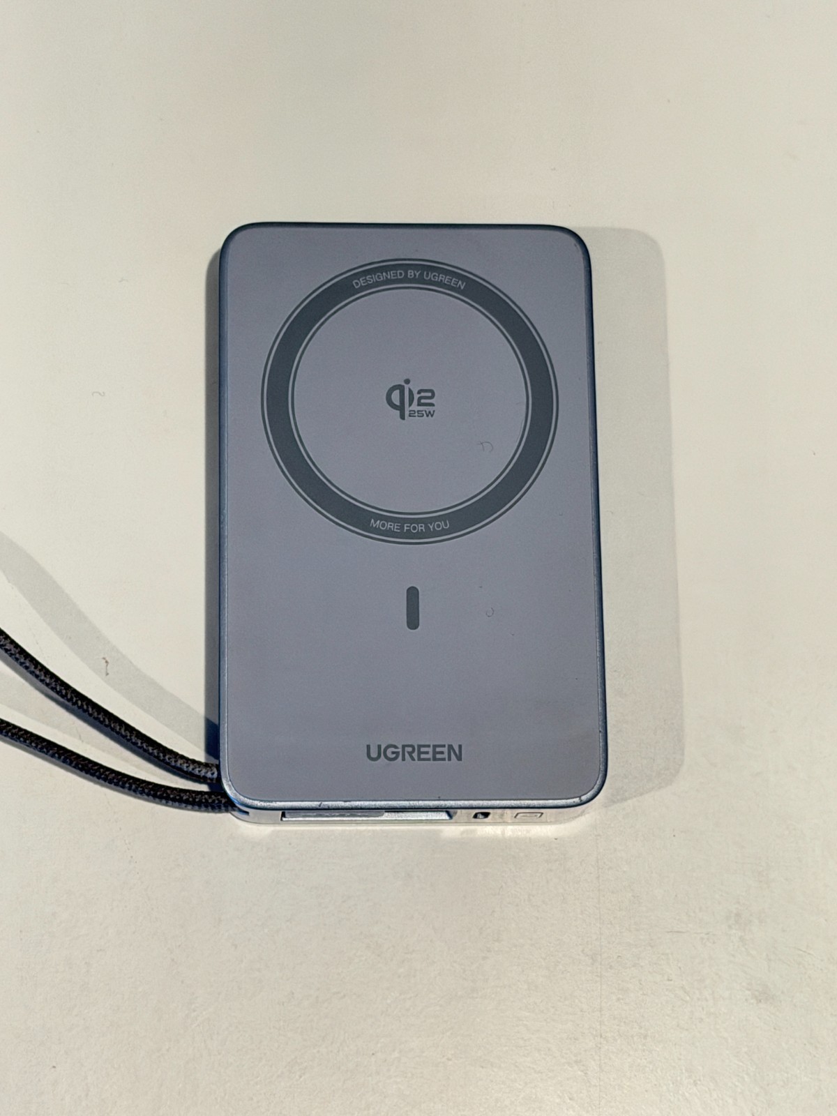 UGREEN MagFlow Qi2.2 25W MagSafe Magnetic Wireless Battery Charger - Blue USED