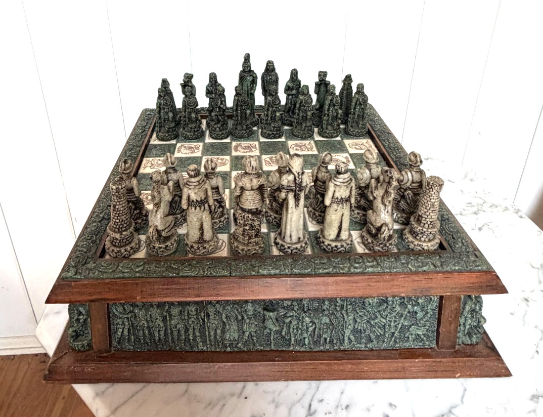 VINTAGE Aztec Mayan Dragon Chess Set Rare Collectible Green Chess Board & Pieces