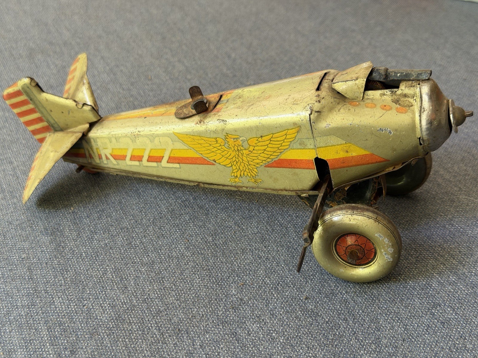 MARX SKY BIRD FLYER AIRPLANE TIN WIND UP TOY NR 222 w/ Key MARX SKY BIRD FLYER AIRPLANE TIN WIND UP TOY NR 222 w/ Key