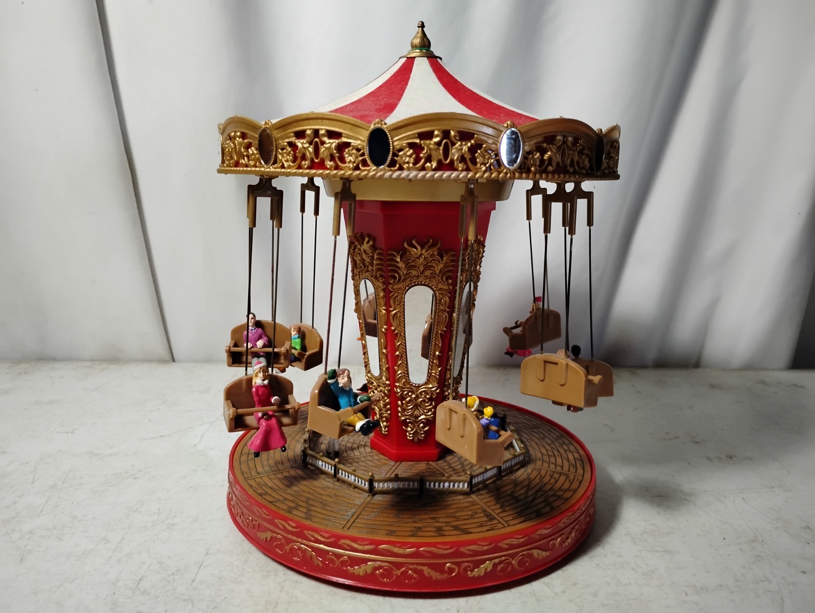 WORLD'S FAIR SWING CAROUSEL MR CHRISTMAS GOLD LABEL COLLECTION LIGHTS AND MOTION