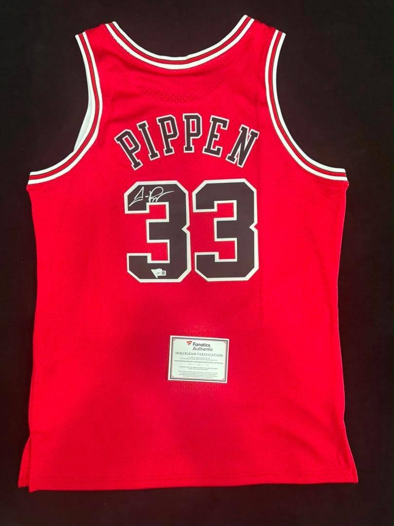 Scottie Pippen Chicago Bulls #33 Signed Autographed Basketball Jersey Fanatics Scottie Pippen Chicago Bulls #33 Signed Autographed Basketball Jersey Fanatics