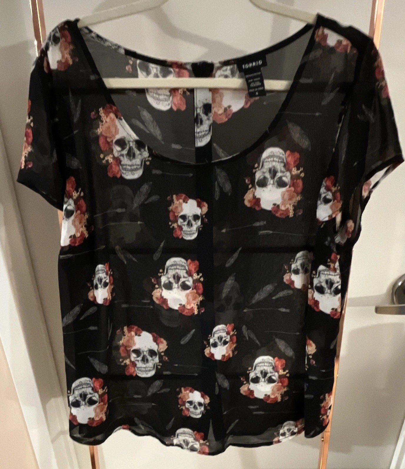 Torrid Sheer Chiffon Skull Floral Button Front Short Sleeve Blouse Size 0X