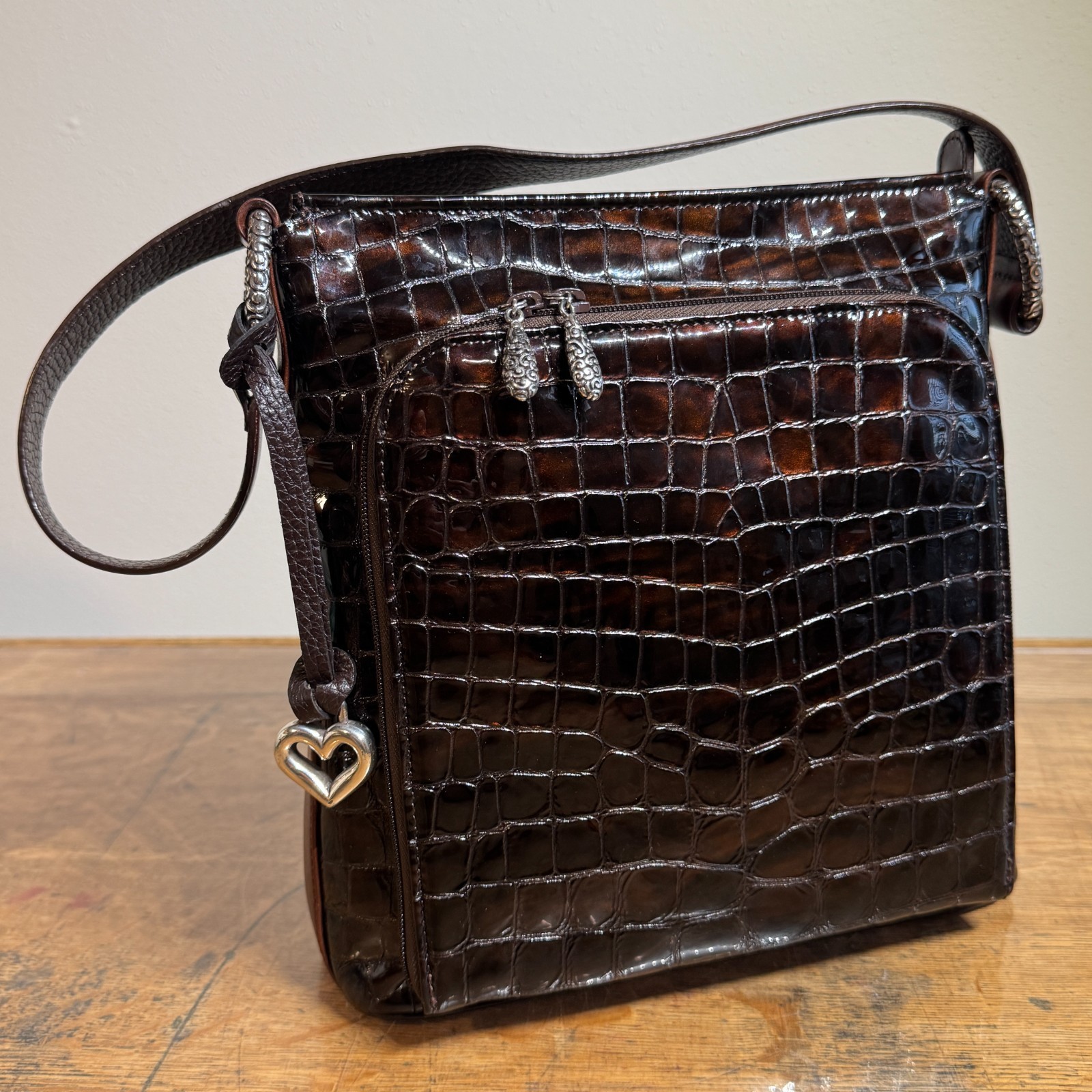 Brighton Brown Embossed Crocodile Leather Cher Shoulder Bag Purse Brighton Brown Embossed Crocodile Leather Cher Shoulder Bag Purse