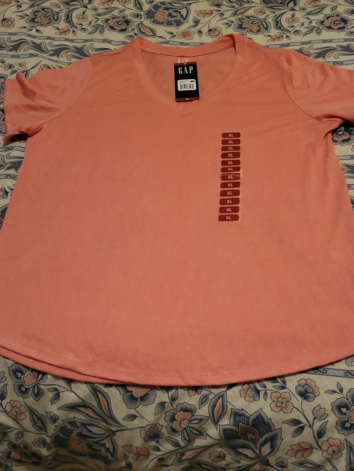 GAP Women’s V-Neck Tee in Coral