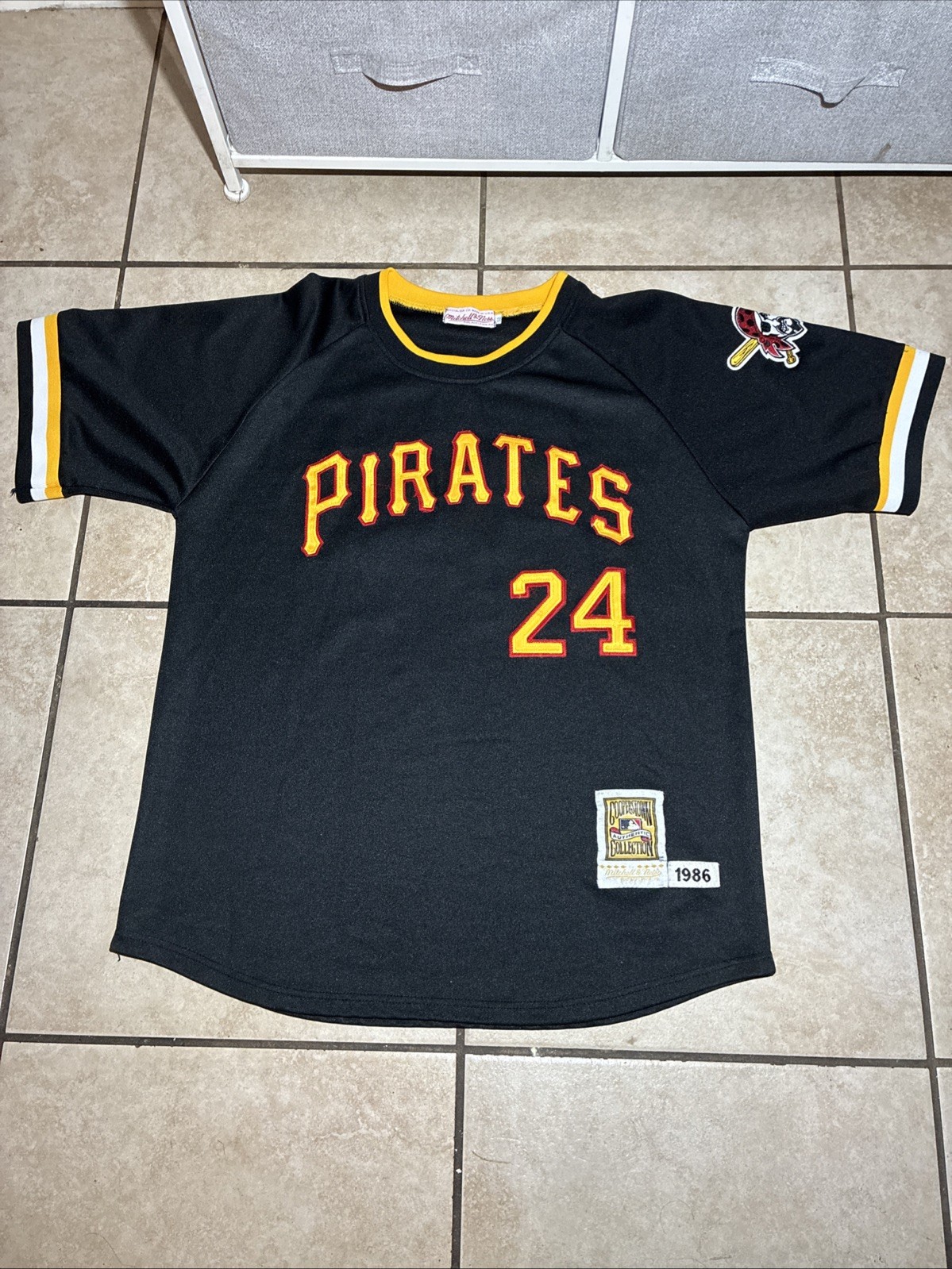 Vtg Mitchell & Ness Barry Bonds 1986 Pirates Jersey 52 2XL USA Cooperstown MLB Vtg Mitchell & Ness Barry Bonds 1986 Pirates Jersey 52 2XL USA Cooperstown MLB