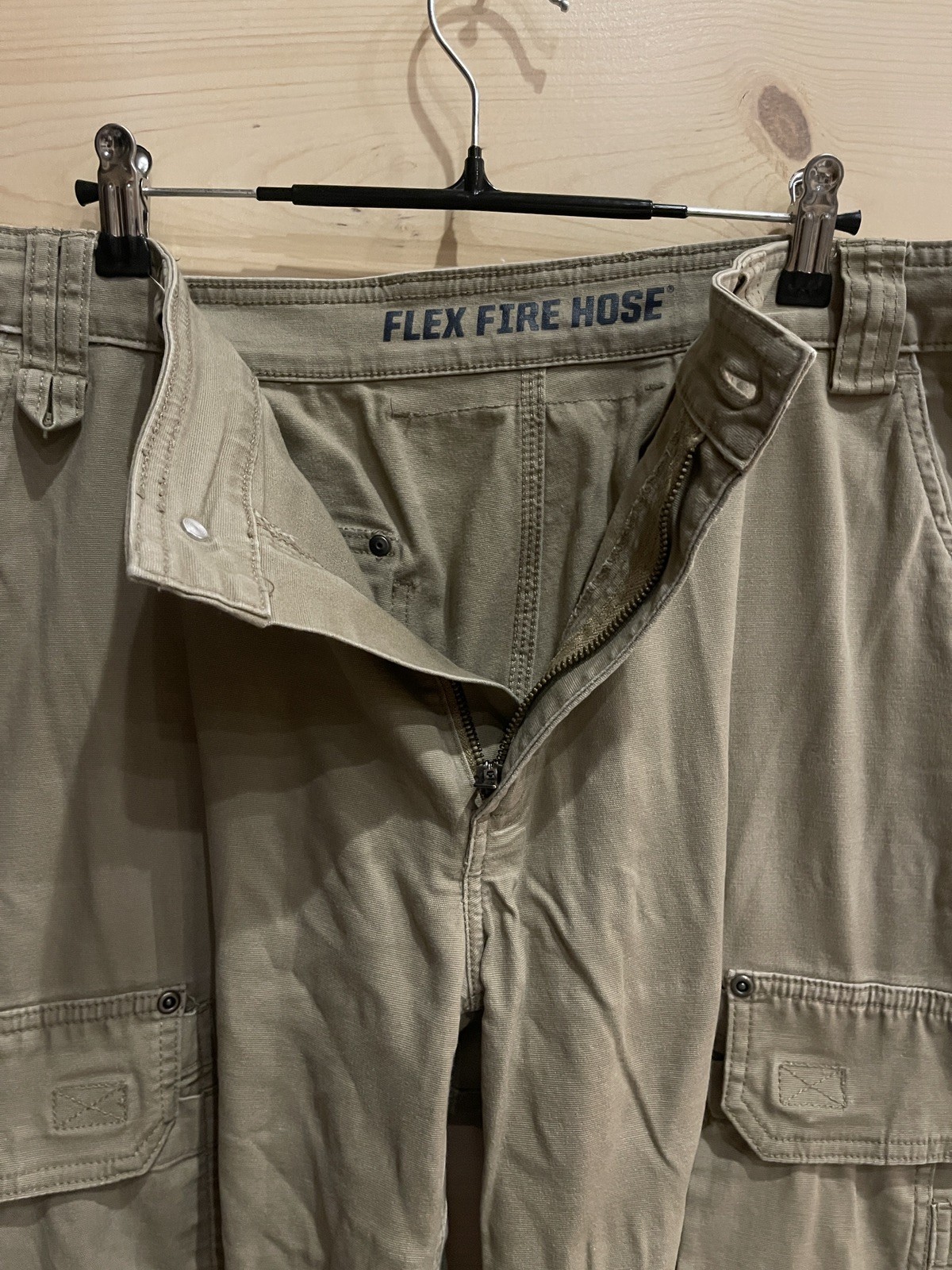 Duluth Trading Fire Hose Pants Mens 34x30 khaki cargo Flex Workwear