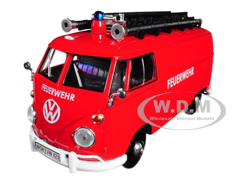 VOLKSWAGEN TYPE 2 (T1) FIRE VAN RED 1/24 DIECAST MODEL BY MOTORMAX 79564