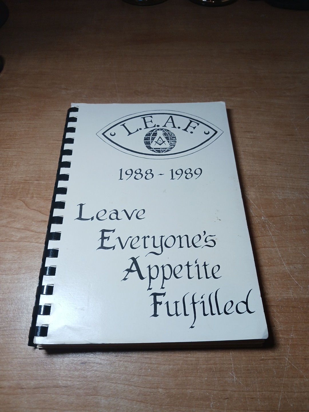 Vintage Community Cookbook 1988-1989 New York Masons L..E.A.F. MDDA