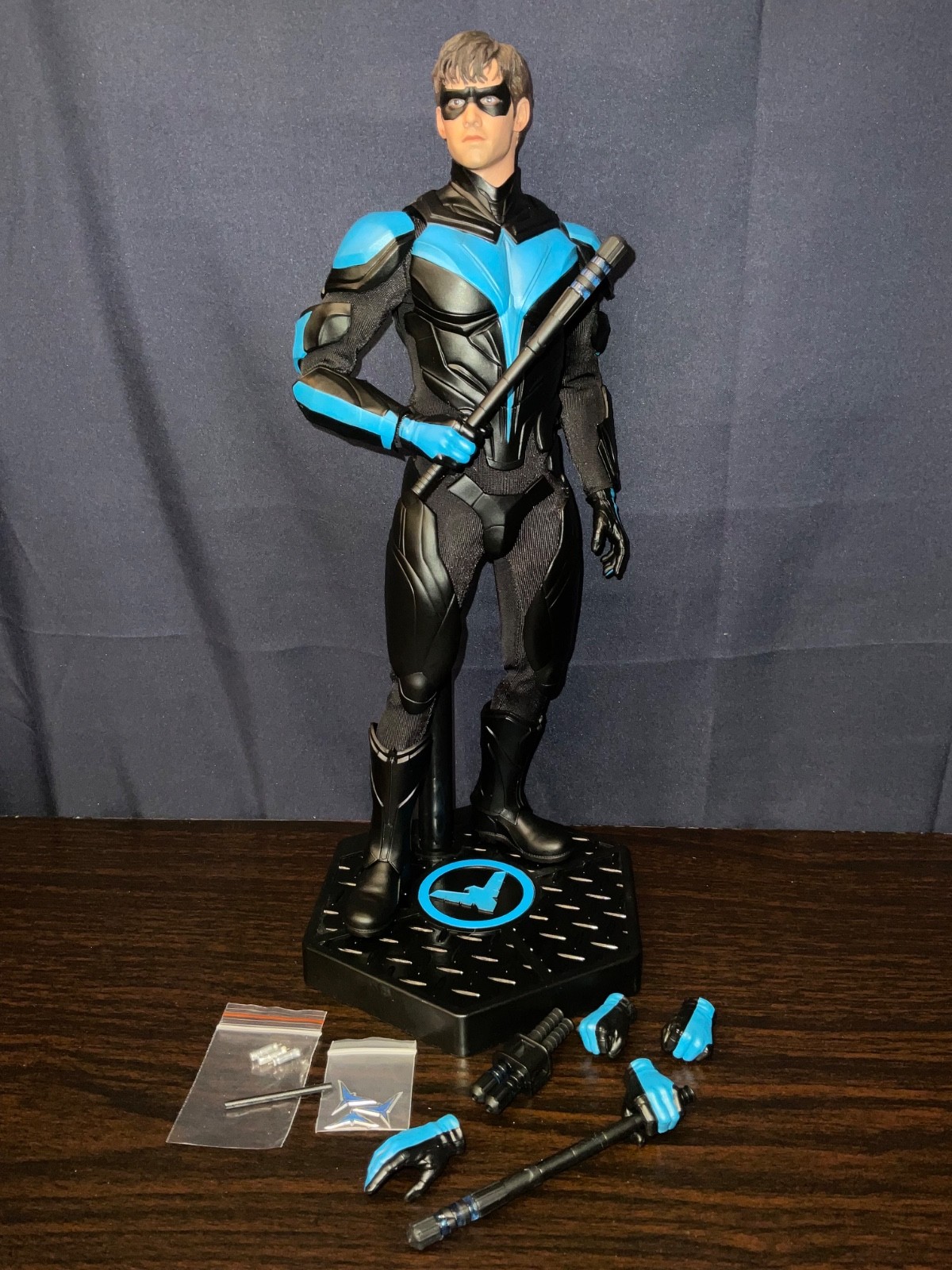 SooSoo Toys 1/6 Night Vigilante DC Justice League Nightwing Hot Toys Scale
