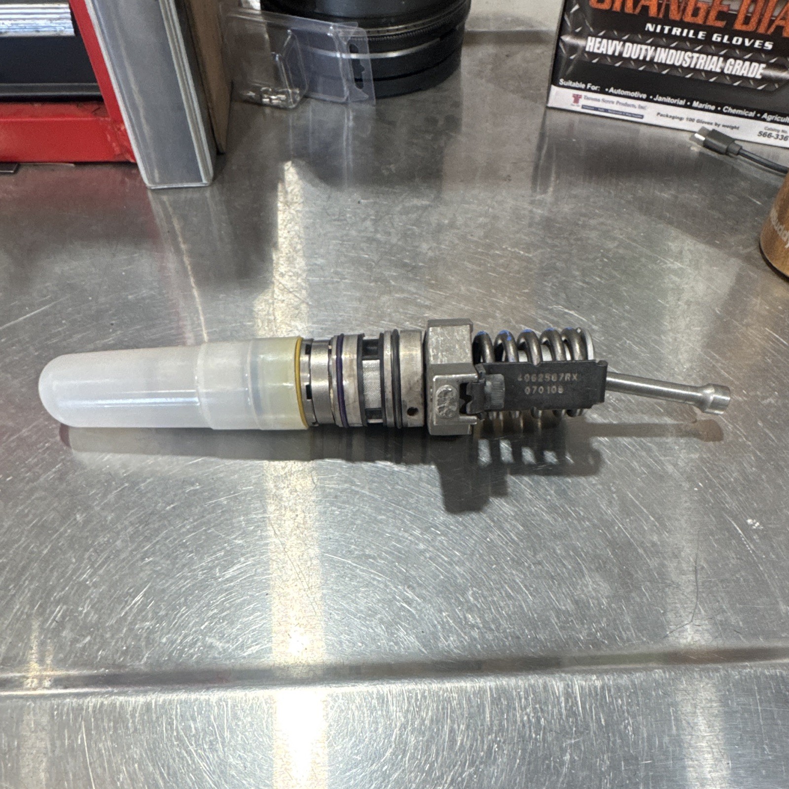 REMAN CUMMINS ISX 15 HPI FUEl INJECTOR REMAN CUMMINS ISX 15 HPI FUEl INJECTOR