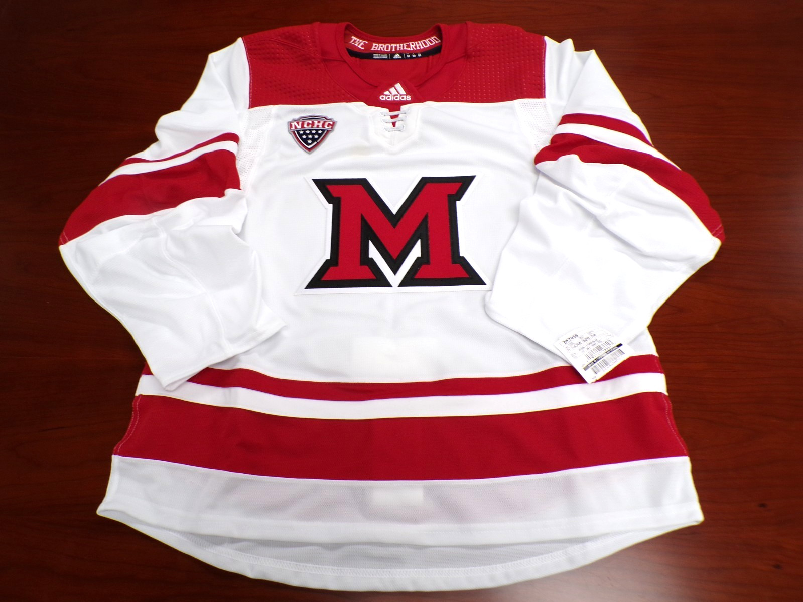 NEW ADIDAS AUTHENTIC NCAA MIAMI OF OHIO WHITE HOCKEY GAME JERSEY SIZE 50