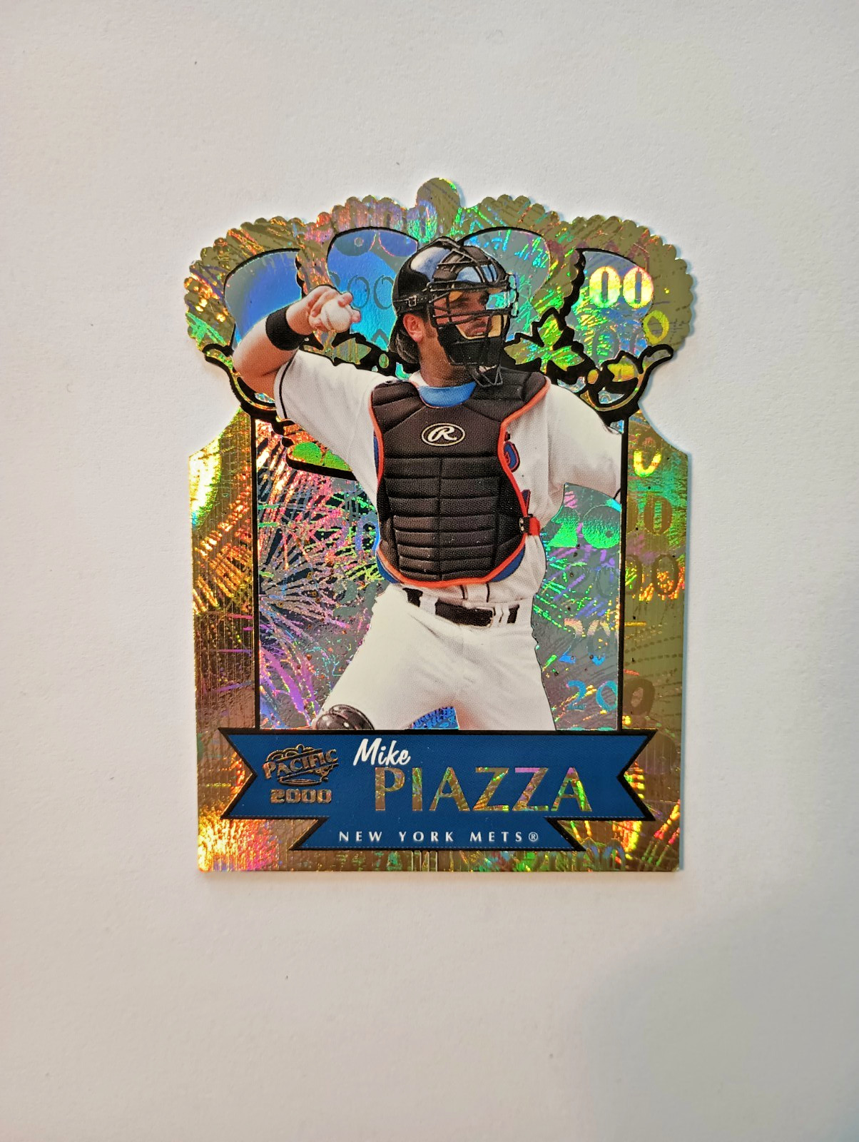 2000 Pacific Gold Crown Die Cuts Mike Piazza 2000 Pacific Gold Crown Die Cuts Mike Piazza