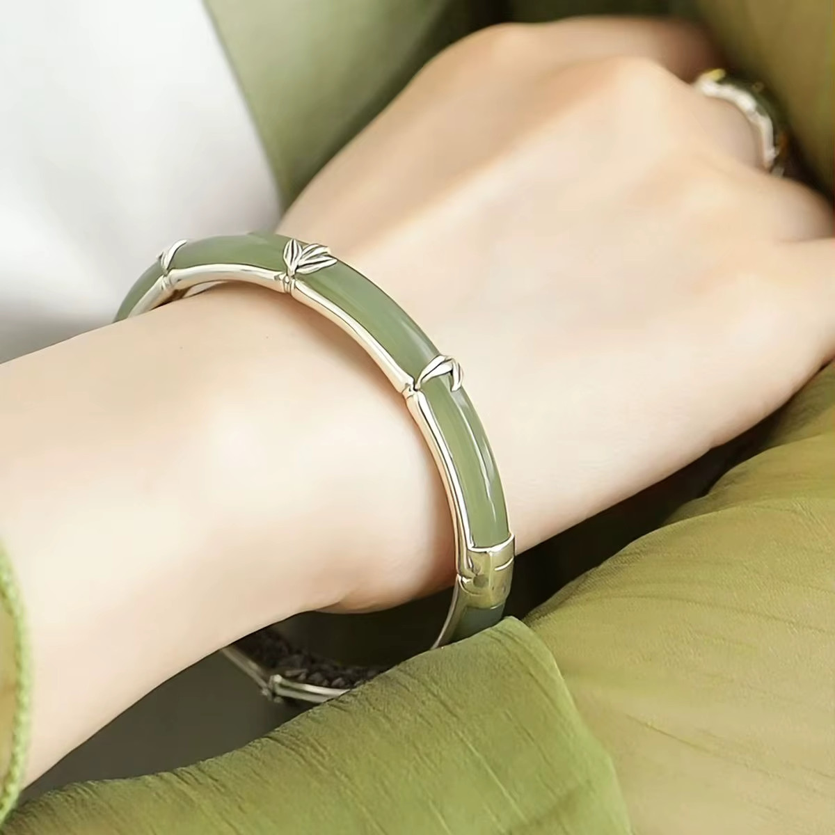 Natural Green Jade Bamboo Bangle Bracelet 925 Sterling Silver Oriental Style