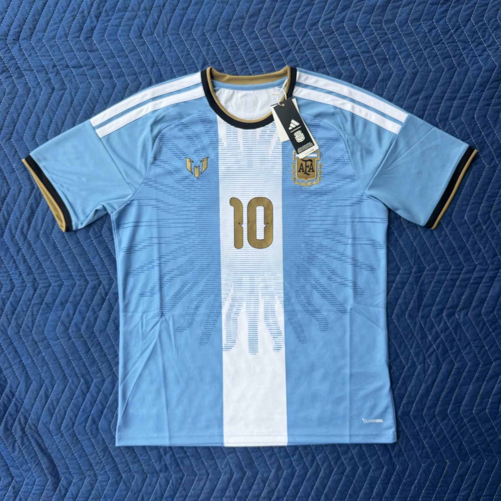 Lionel Messi Argentina National Team adidas AFA x Messi Farewell Limited Edition Lionel Messi Argentina National Team adidas AFA x Messi Farewell Limited Edition