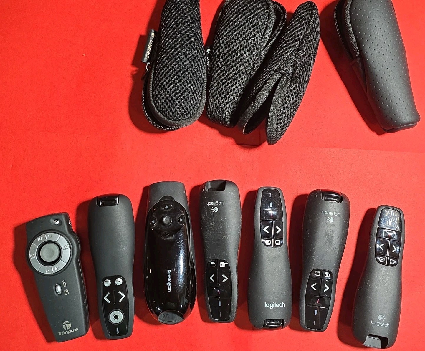 Logitech R400 Kensington Targus Laser Presentation Remotes - Black Lot of X7 Logitech R400 Kensington Targus Laser Presentation Remotes - Black Lot of X7