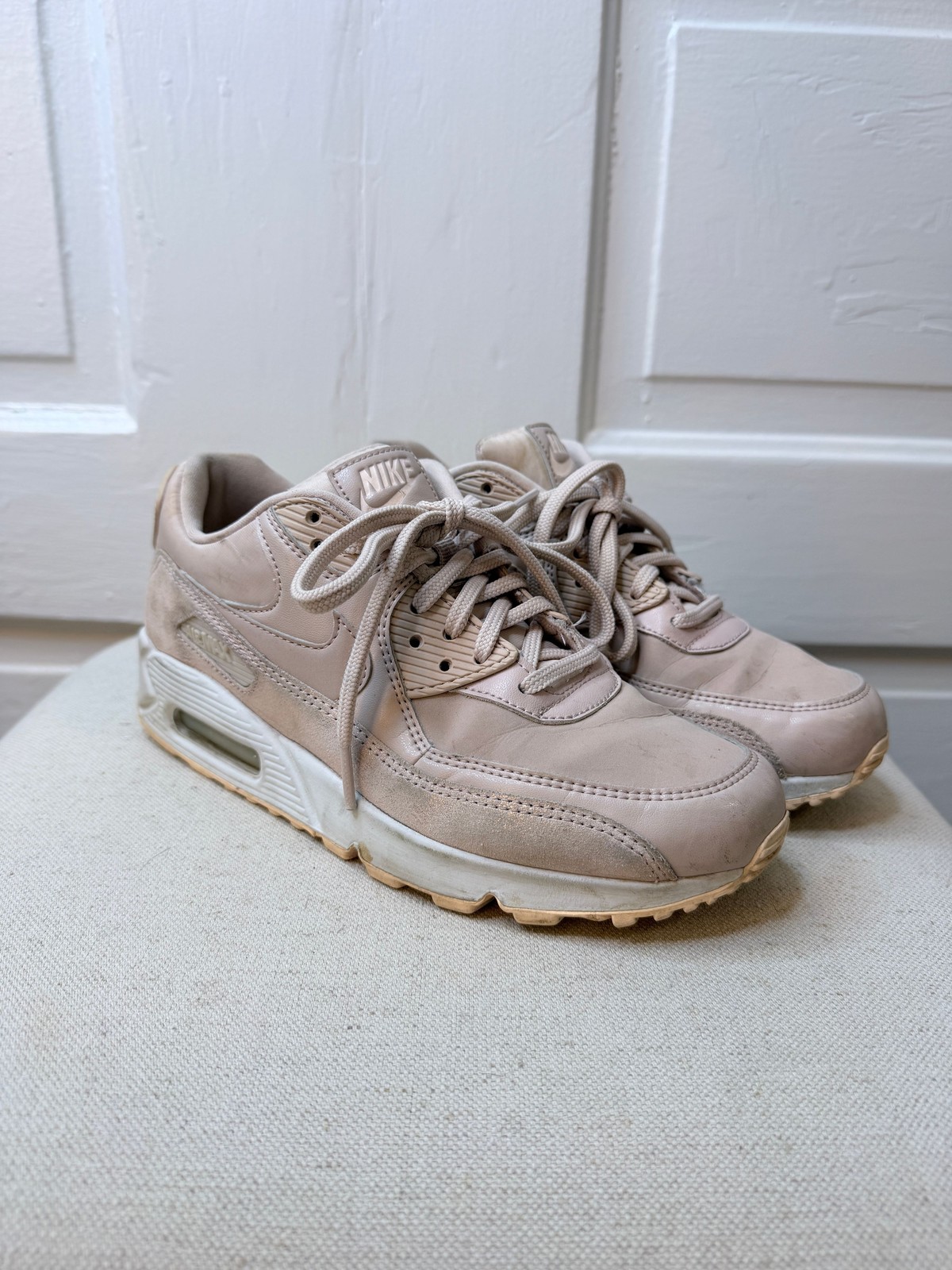 Nike Women\'s Air Max 90 Premium Particle Beige Women\'s Size 6.5