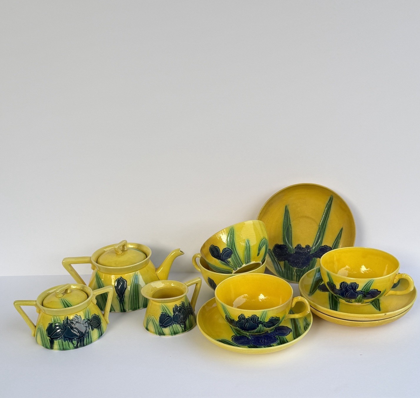 Antique Awaji Pottery Incised Iris 11 Piece Tea Set Japan Circa 1910