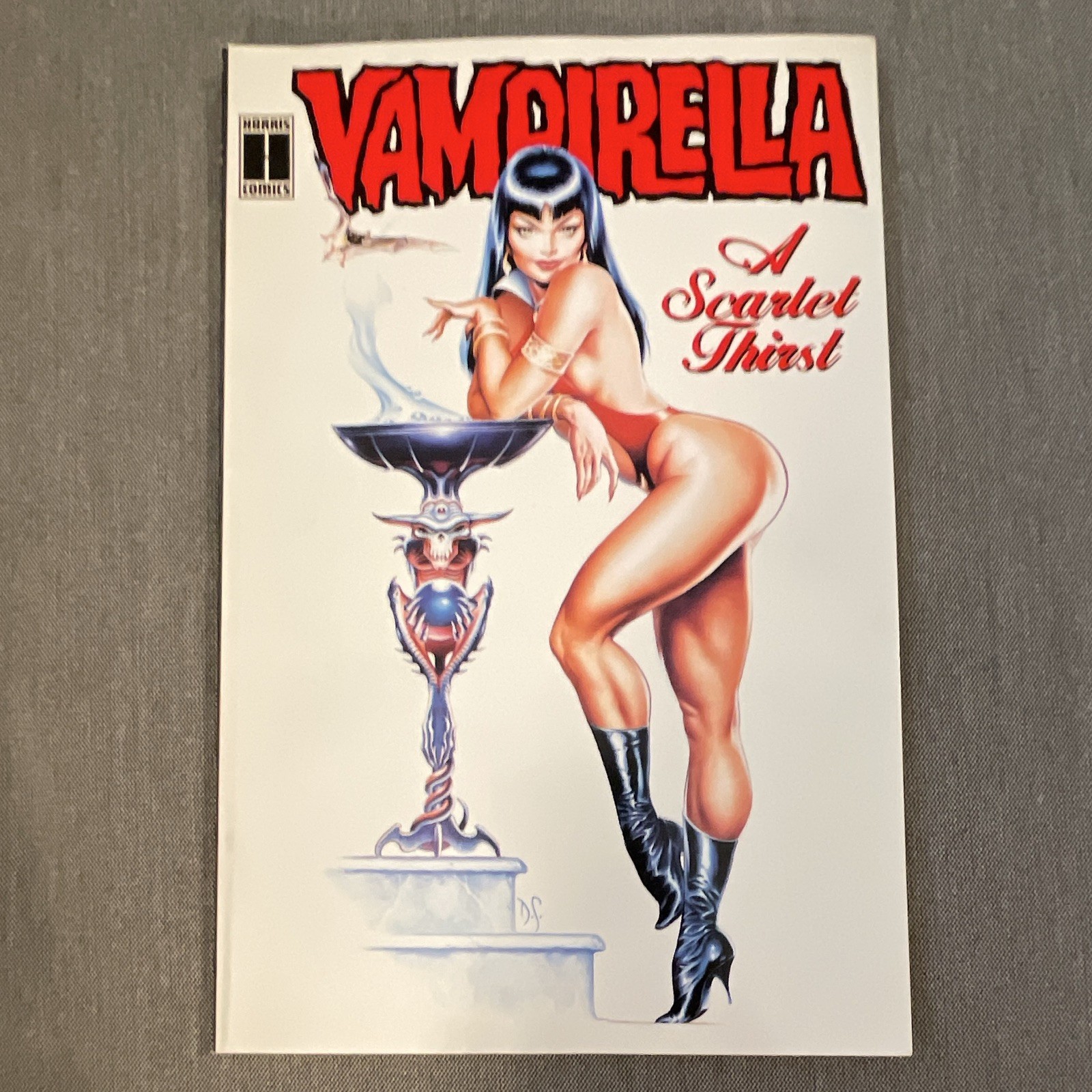 Vampirella: A Scarlet Thirst (Harris Comics 1993) Vampirella: A Scarlet Thirst (Harris Comics 1993)
