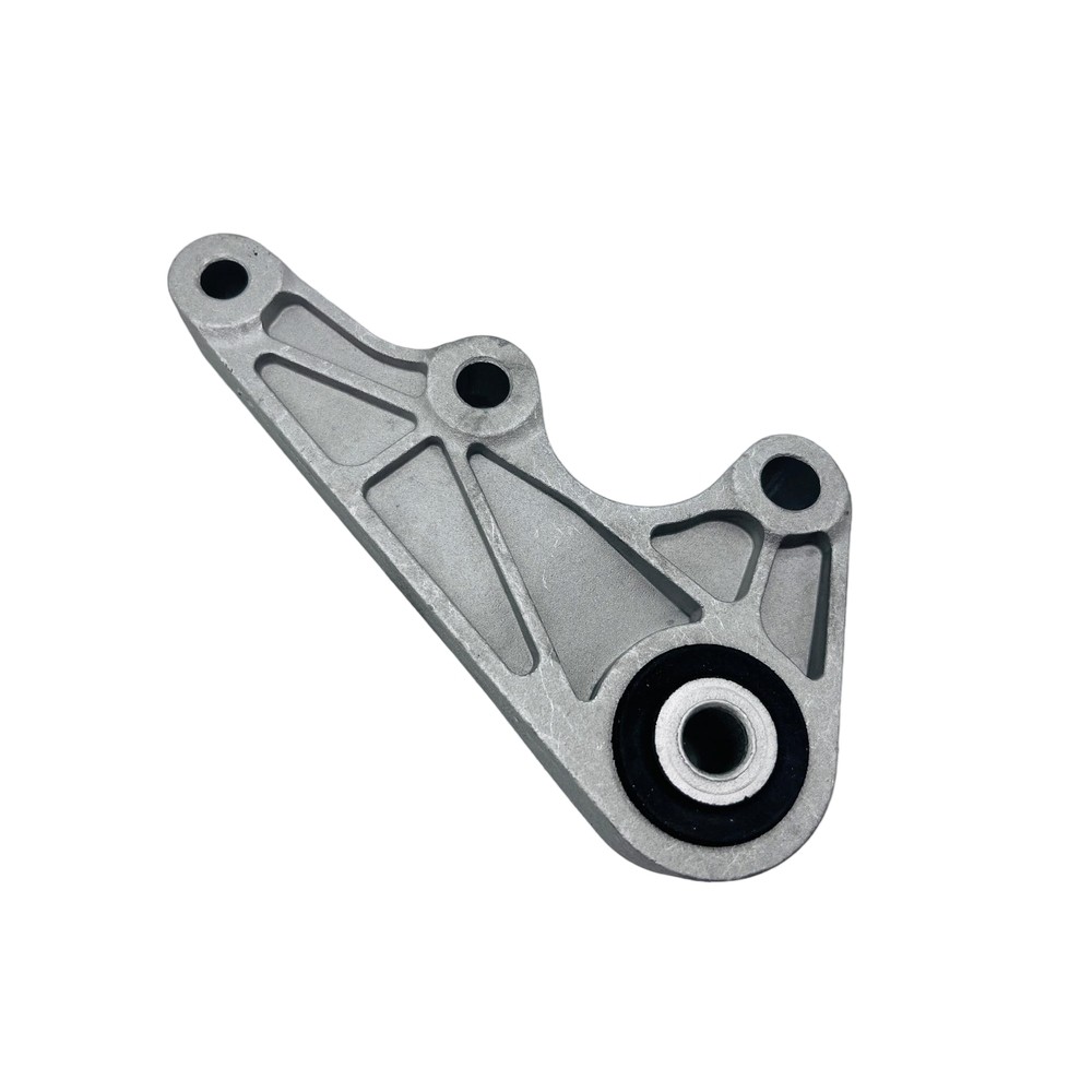 A70050 10147 Rear Engine Mount For 2004-2013 Volvo C30 C70 S40 V50 2.4L2.5L