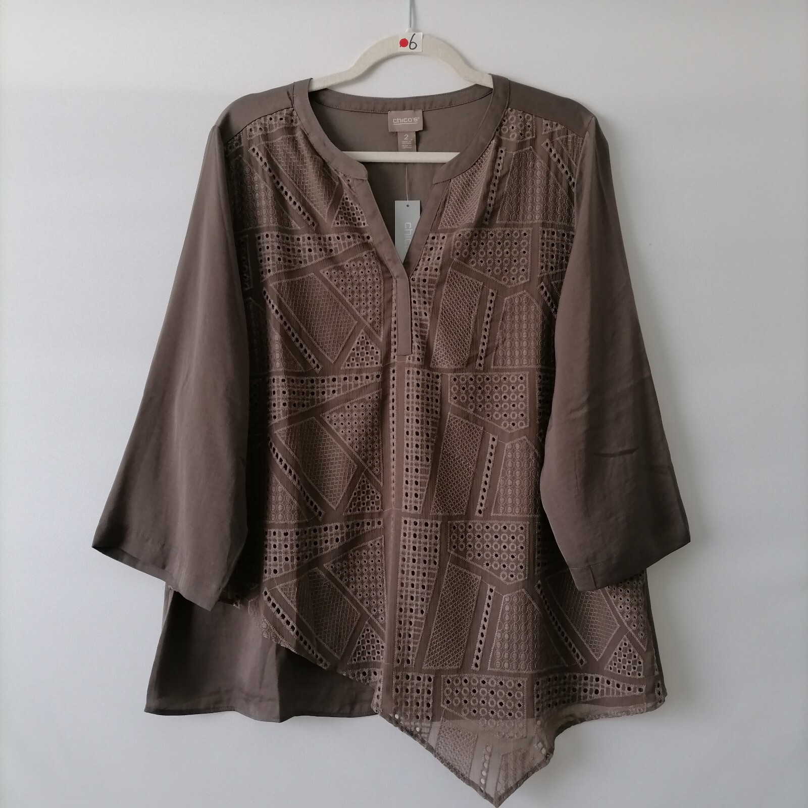 NWT Chico\'s Womens Brown Mixed Embroidered Overlay Popover Top Size 2 US L