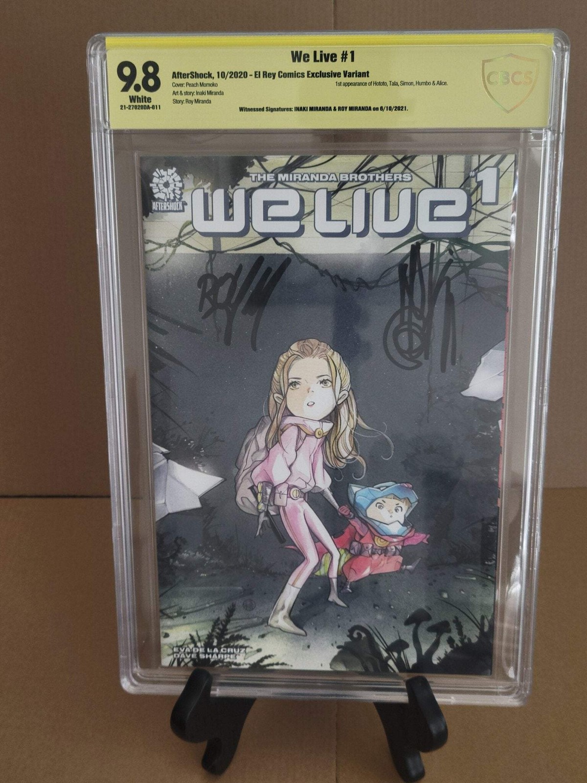 We Live #1 Peach Momoko CBCS 9.8