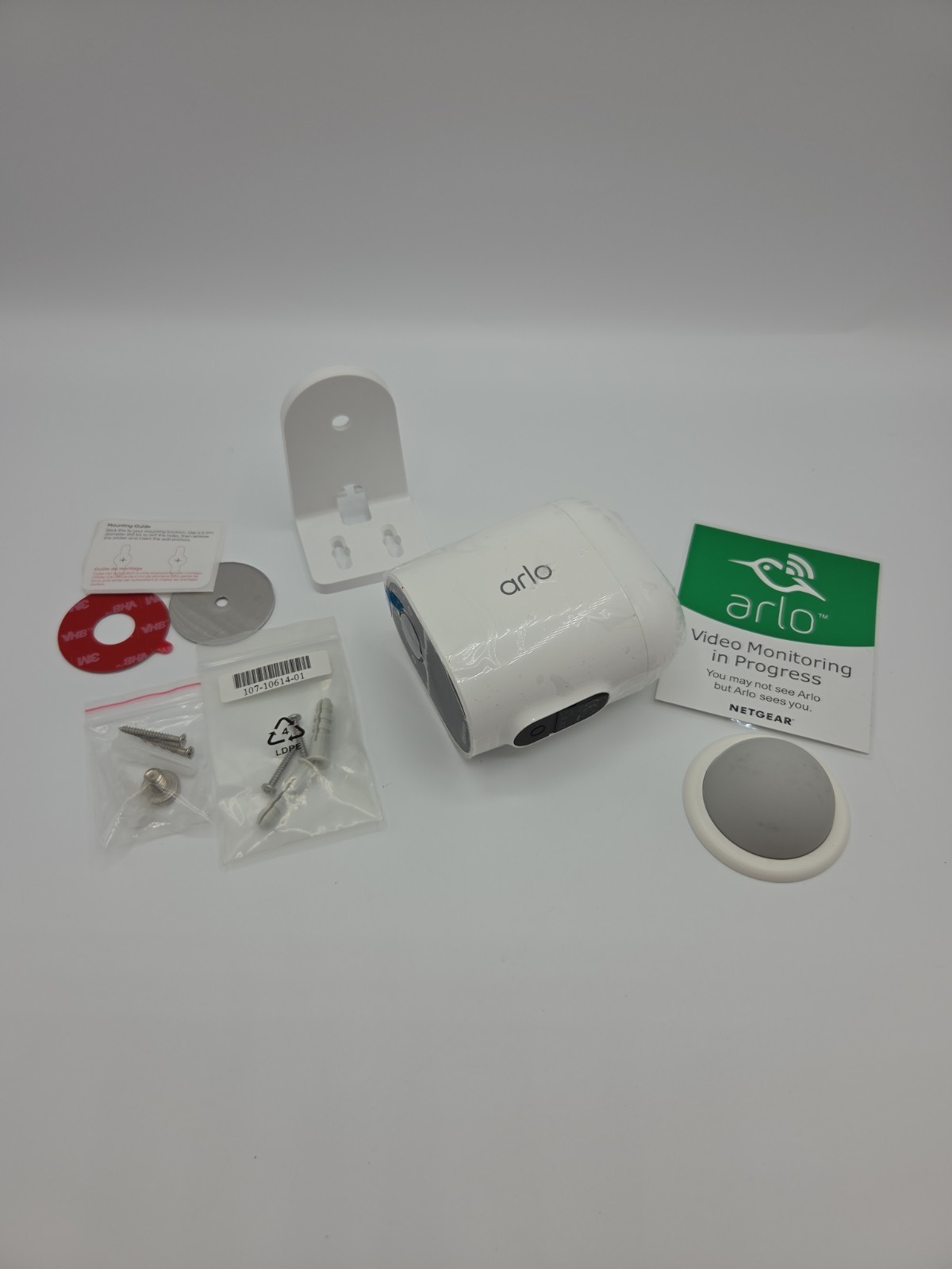Arlo VMC2020W-100NAS Wireless 1080p Indoor/Outdoor Security Surveillance Camera