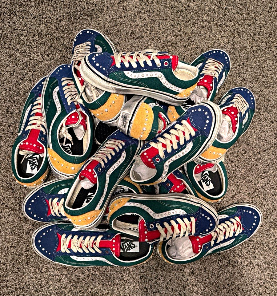 VANS LX Old Skool 36 Yacht Club ‘Multi Color’ - Size 4.5 VANS LX Old Skool 36 Yacht Club ‘Multi Color’ - Size 4.5