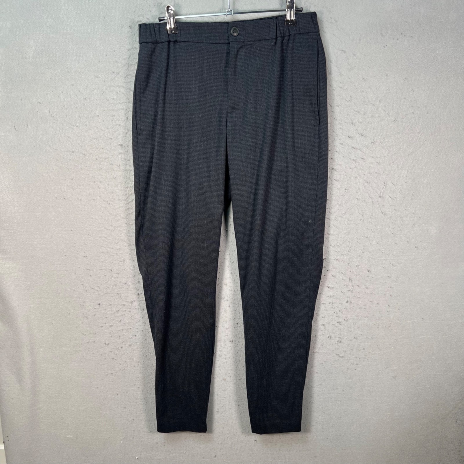 Club Monaco Mens Size Small Dark Gray Slim Fit Trousers Chino Pants