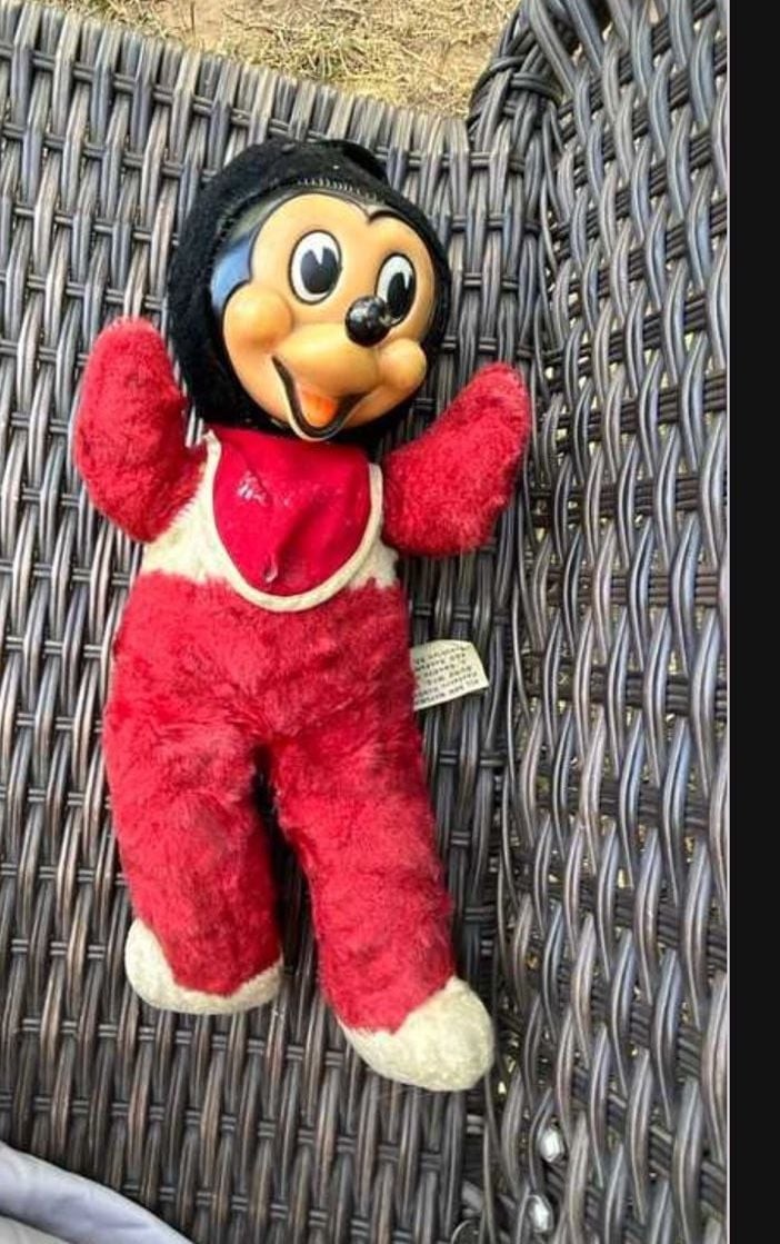 I’m Vintage Gund Walt Disney Mickey Mouse Rubber Face Plush Doll rare