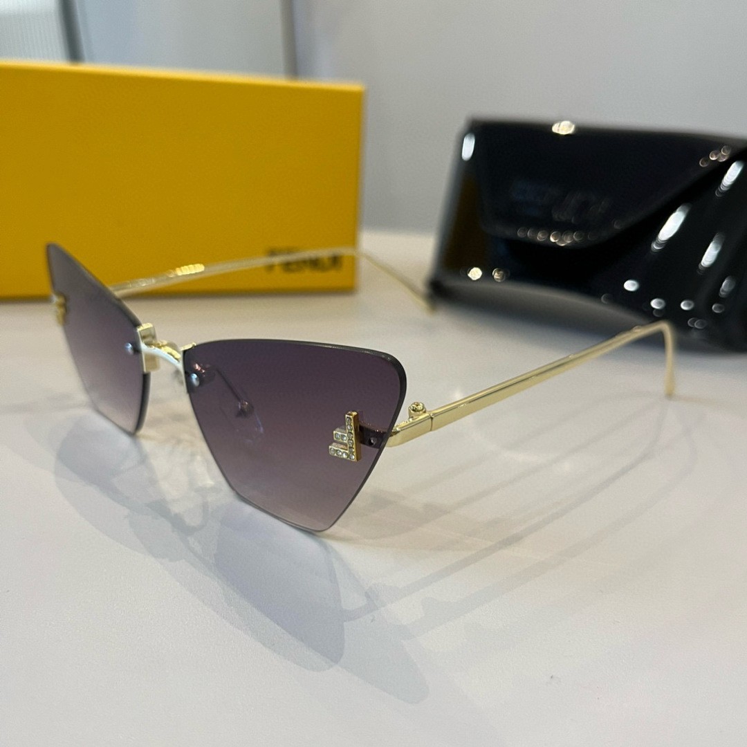 Fendi FOL084V 60‑15‑140 Rimless Cat‑Eye Sunglasses Gold Crystal F Logo