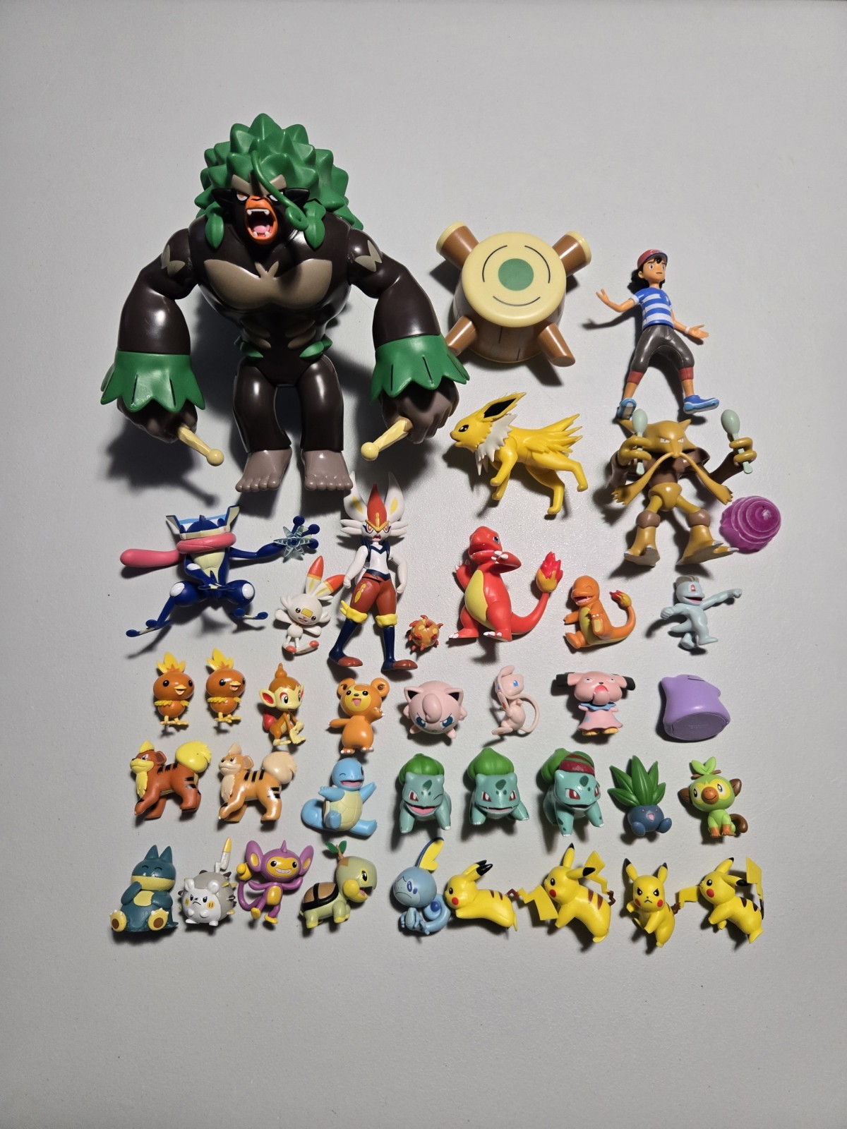Pokemon Battle Ready Figure Lot of 35 Rillaboom Mew Ditto Charmeleon Greninja